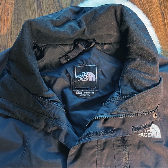 NORTHFACE Jacket - Picture 3 of 9